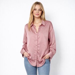 Zara Women's Blush Satin Button Down Shirt